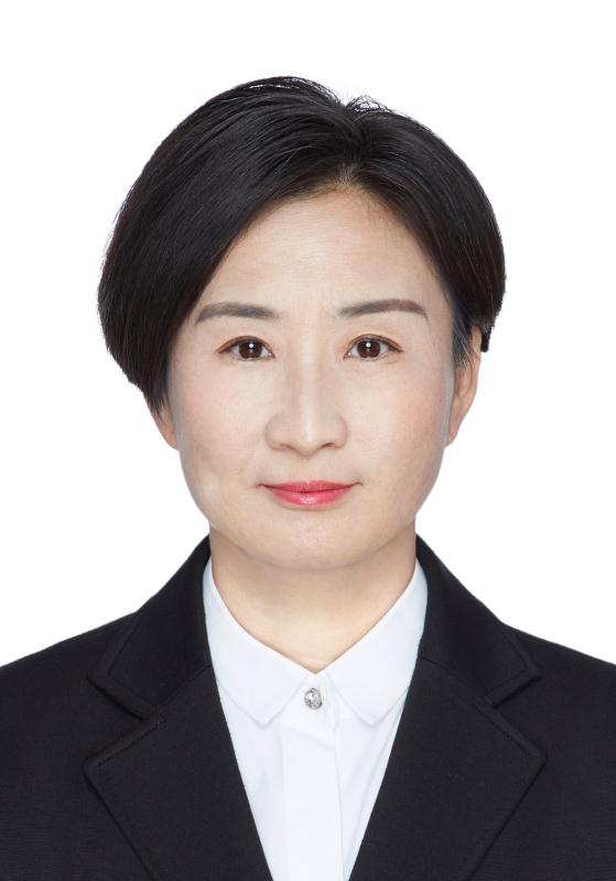 朱奕冰.jpg